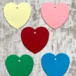 cadeaulabel gekleurde hartjes
