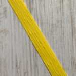 krullint citroengeel