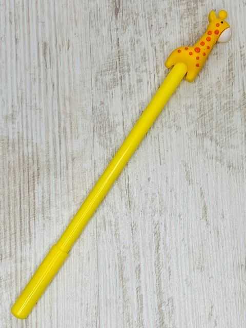 pen giraffe