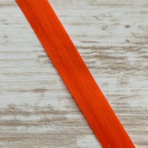 Krullint oranje