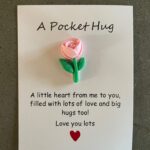 Pocket Hug Bloem Roze