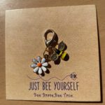 Pocket Hug Just Bee Yourself