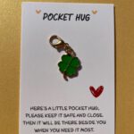 Pocket Hug Klaver gelukshanger