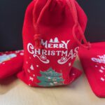 Vilt cadeauzakje met kerstdecoratie set van 4